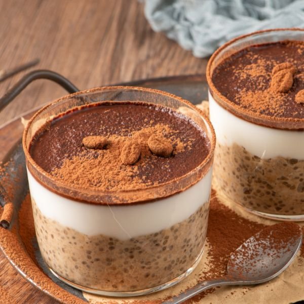 Budino Ai Semi Di Chia Con Cioccolato E Yogurt