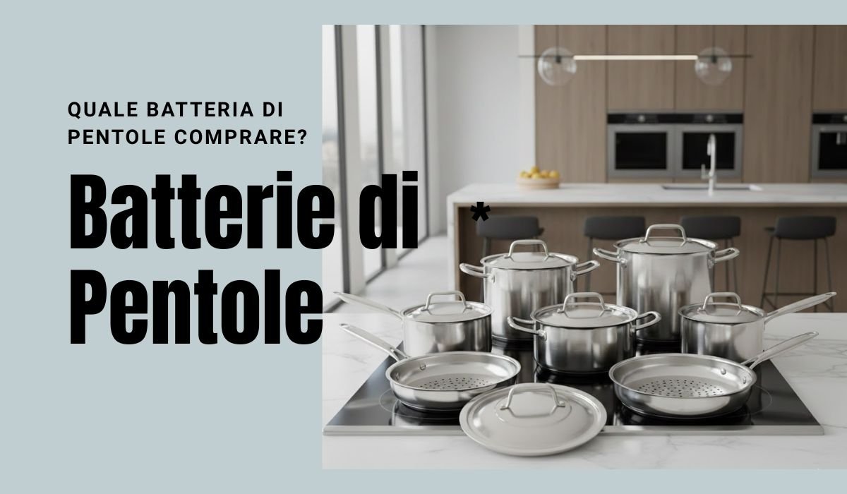 Batteria di pentole in acciaio inox completa con pentole e padelle su piano cottura moderno